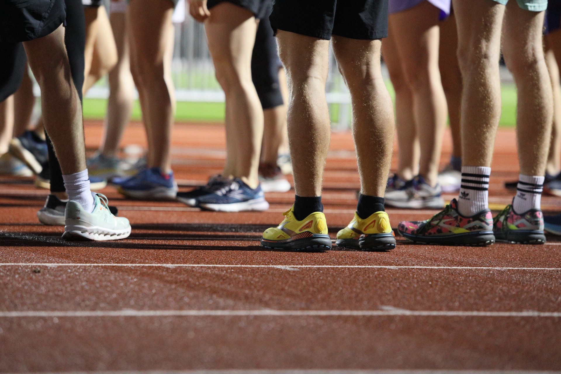 Runners standing